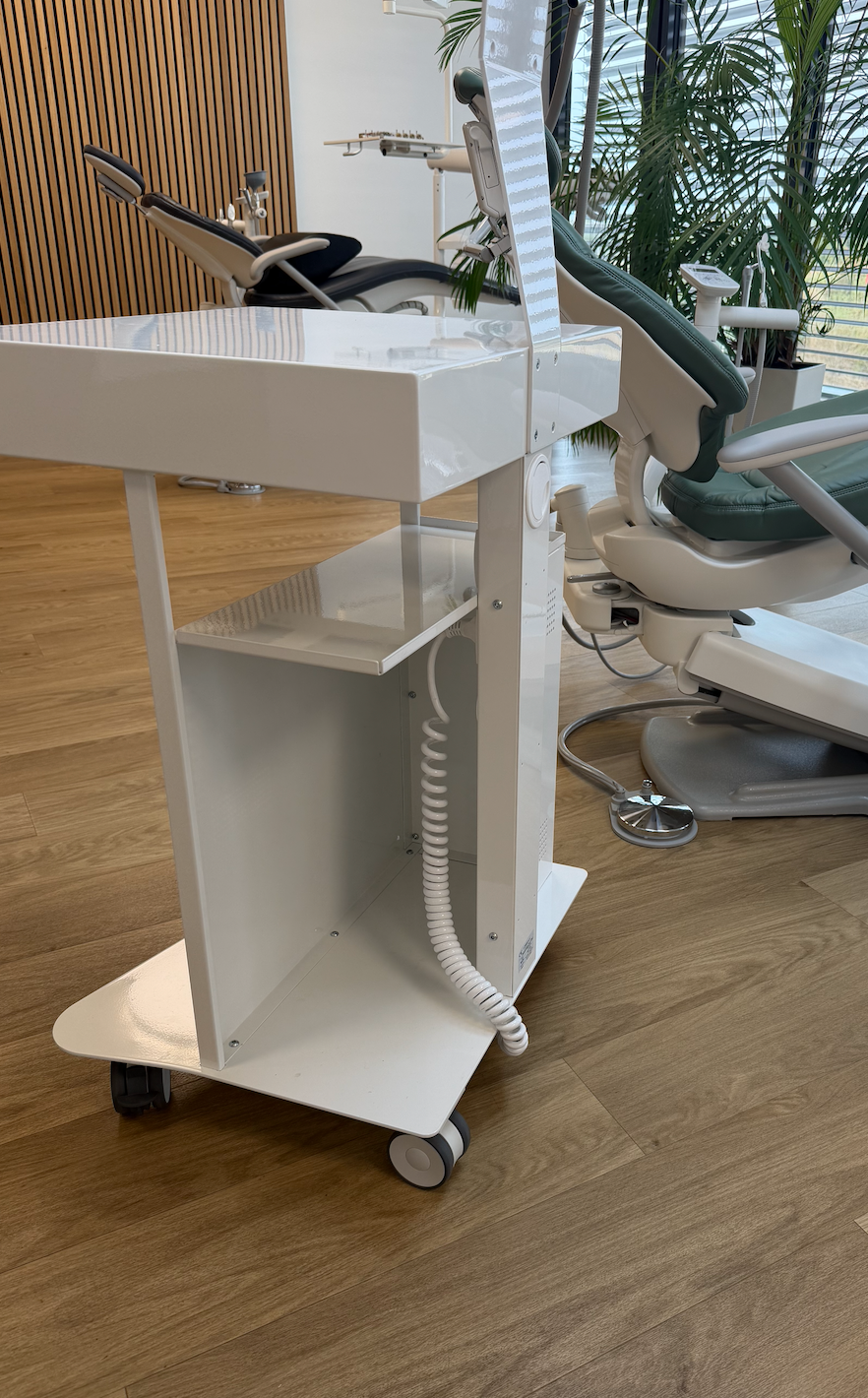 Loran Mate dental Scan Cart für Intraorlascanner